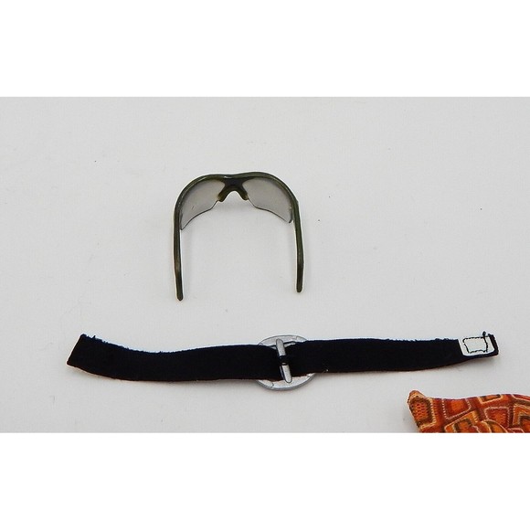 Bratz Boyz Dylan The Fox 2002 MGA Entertain Lot Clothing Accessories Replacement - Picture 6 of 8